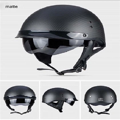 Kask motocyklowy z włókna węglowego